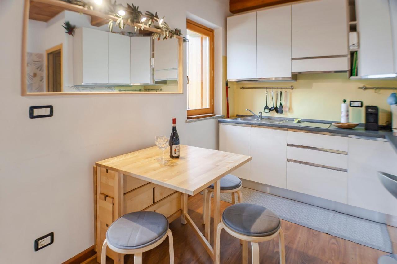 Allo Villo Lovely Apartment Ostana Exteriör bild